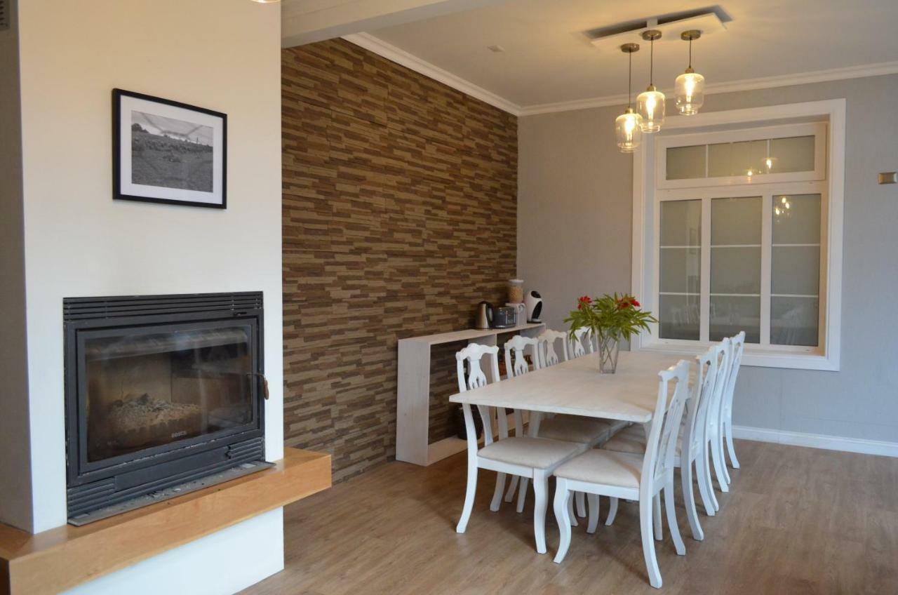 פואנטה ארנס Hostal Boutique Puerta Roja מראה חיצוני תמונה